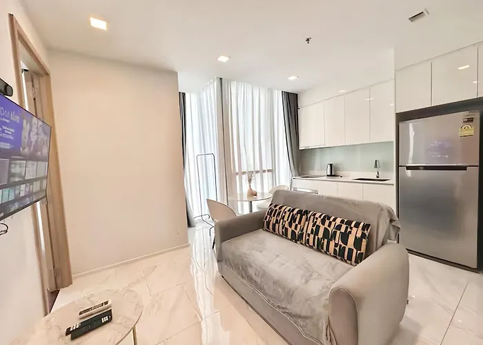 Apartment Hyde Sukhumvit 11 At Nana Bts Station