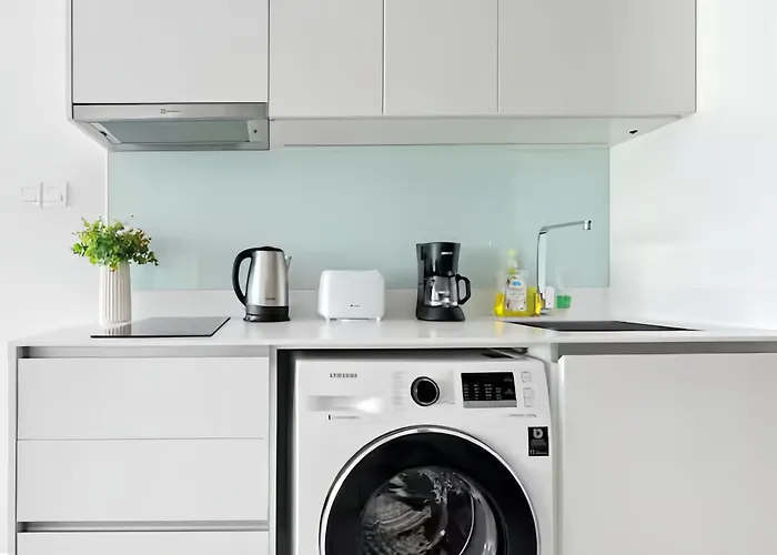 Apartment Hyde Sukhumvit 11 At Nana Bts Station