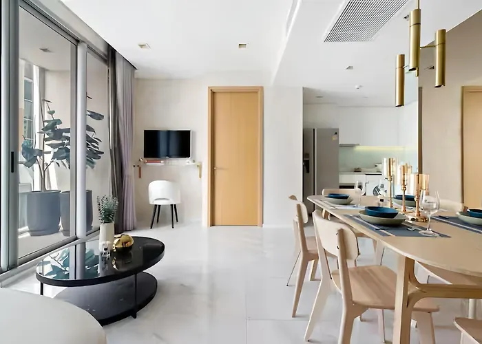 Apartment Hyde Sukhumvit 11 At Nana Bts Station