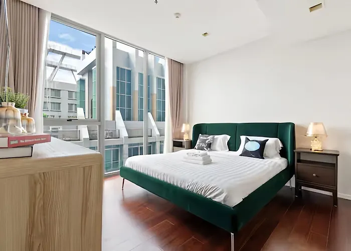 Hyde Sukhumvit 11 At Nana Bts Station Apartment