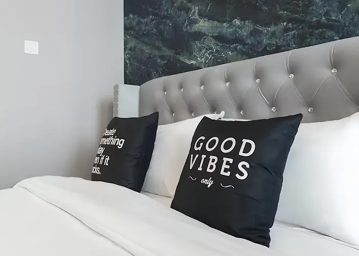 Hyde Sukhumvit 11 At Nana Bts Station Apartment Bangkok