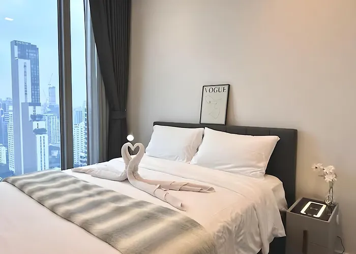 Apartment Hyde Sukhumvit 11 At Nana Bts Station *