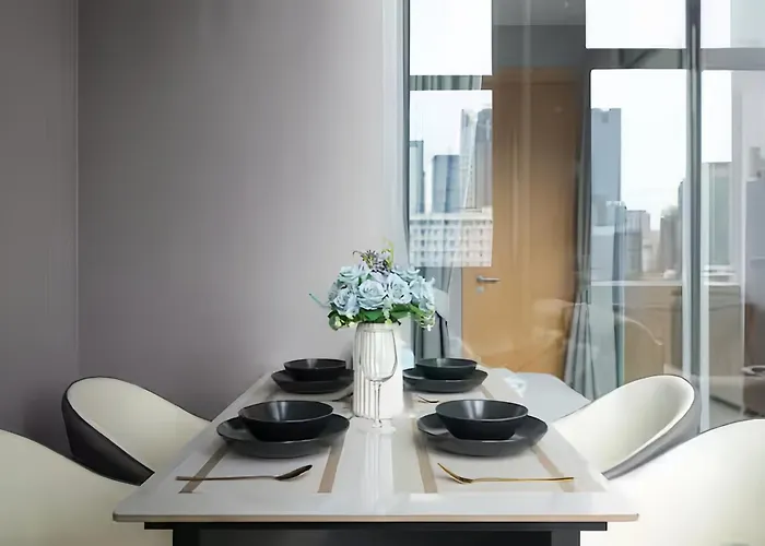 Apartment Hyde Sukhumvit 11 At Nana Bts Station *