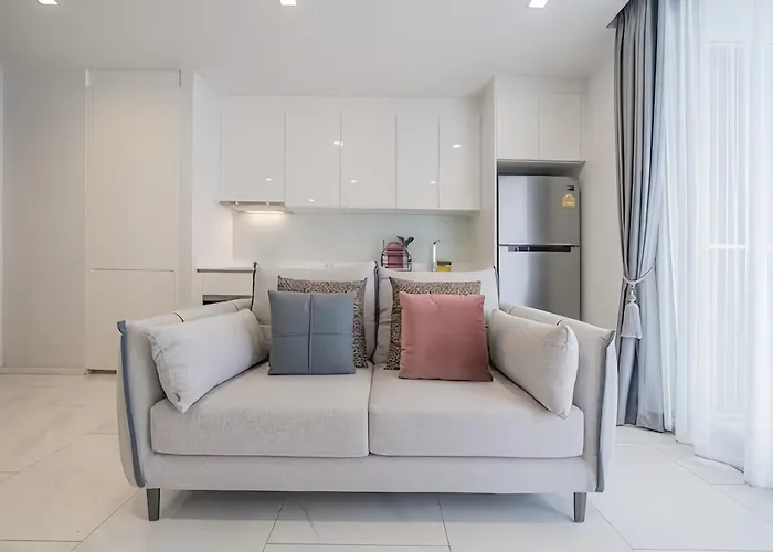 Apartment Hyde Sukhumvit 11 At Nana Bts Station Bangkok